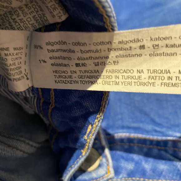 Zara Trafaluc Slouchy Distressed Jeans- Size 10 - Picture 4 of 12